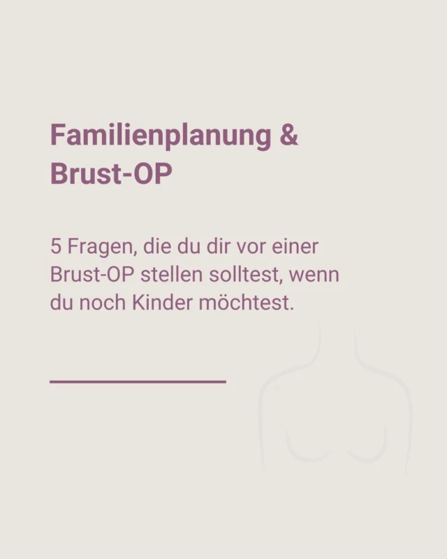 Kinderwunsch und Brust-OP – passt das überhaupt zusammen? 🤍

Eine Brust-OP und eine spätere Schwangerschaft schließen sich grundsätzlich nicht aus. Trotzdem gibt es einige wichtige Aspekte, die du bei deiner Entscheidung berücksichtigen solltest.

Denn Schwangerschaft und Stillzeit können die Brust verändern: Durch hormonelle Veränderungen, Gewichtszunahme und -abnahme sowie die Dehnung des Gewebes können sich Brustvolumen, Hautelastizität und Brustform verändern. Dadurch kann sich auch das Ergebnis einer früheren Brustoperation verändern.

Auch die Frage nach der Stillfähigkeit ist relevant. Ob und in welchem Umfang Stillen nach einer Brustvergrößerung oder Brustverkleinerung möglich ist, hängt unter anderem von der gewählten Operationstechnik und dem Zugangsweg ab.

Wenn du bereits einen Kinderwunsch hast, solltest du diesen deshalb unbedingt im persönlichen Beratungsgespräch ansprechen. So können Operationszeitpunkt, Technik und individuelle Zielvorstellungen gemeinsam berücksichtigt werden.

💡 Eine Brust-OP trotz Kinderwunsch kann sinnvoll sein – sie sollte aber gut geplant und individuell abgewogen werden.

Du hast einen Kinderwunsch und denkst über eine Brust-OP nach? Melde dich gerne bei uns.

#schlossparkklinik #brustop #brustvergrößerung #brustverkleinerung